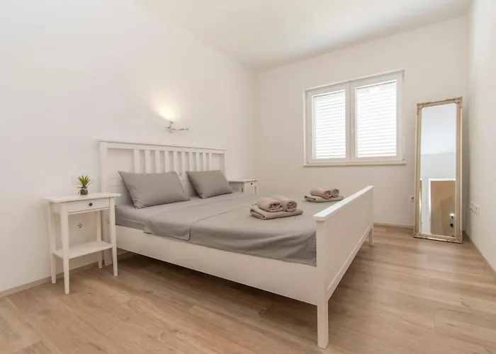 Pavlovic Apartman Vodice